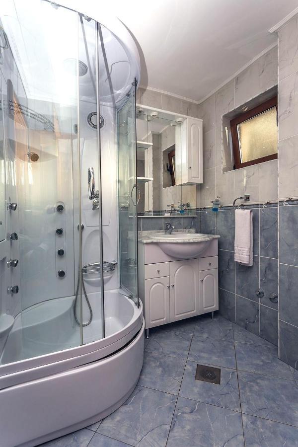 Villa M Добра-Вода Номер фото